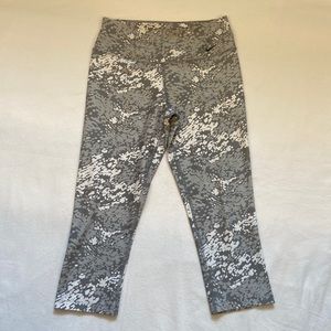 Nike capris